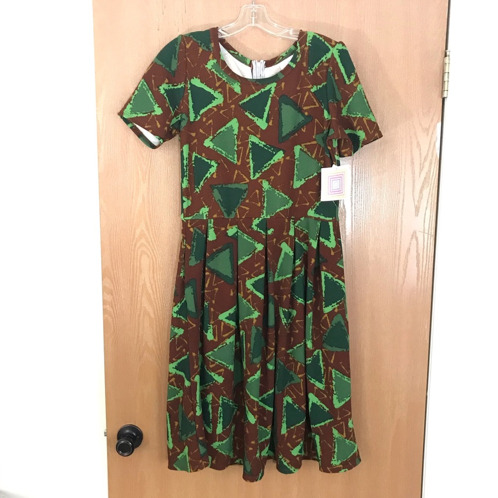 NWT LuLaRoe Amelia dress large